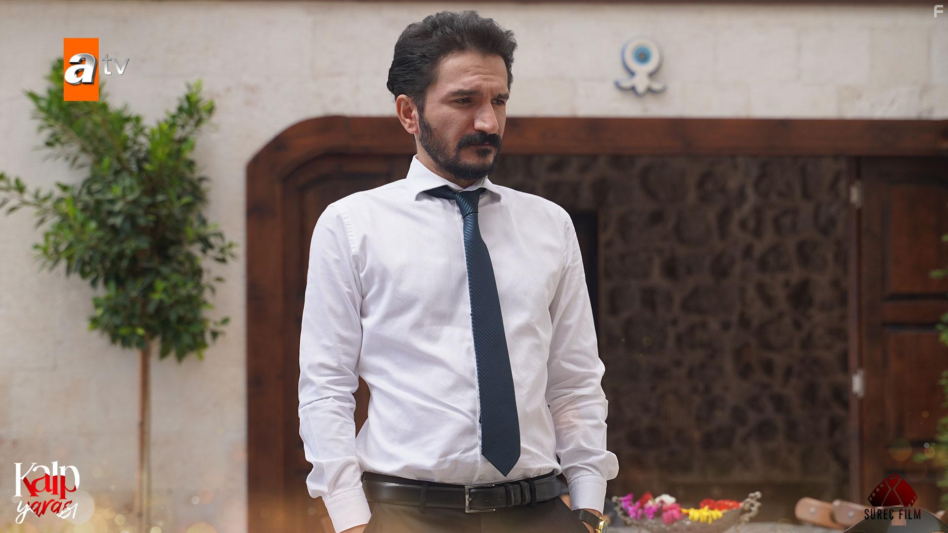 Inan Konuku in Kalp Yarasi (2021)