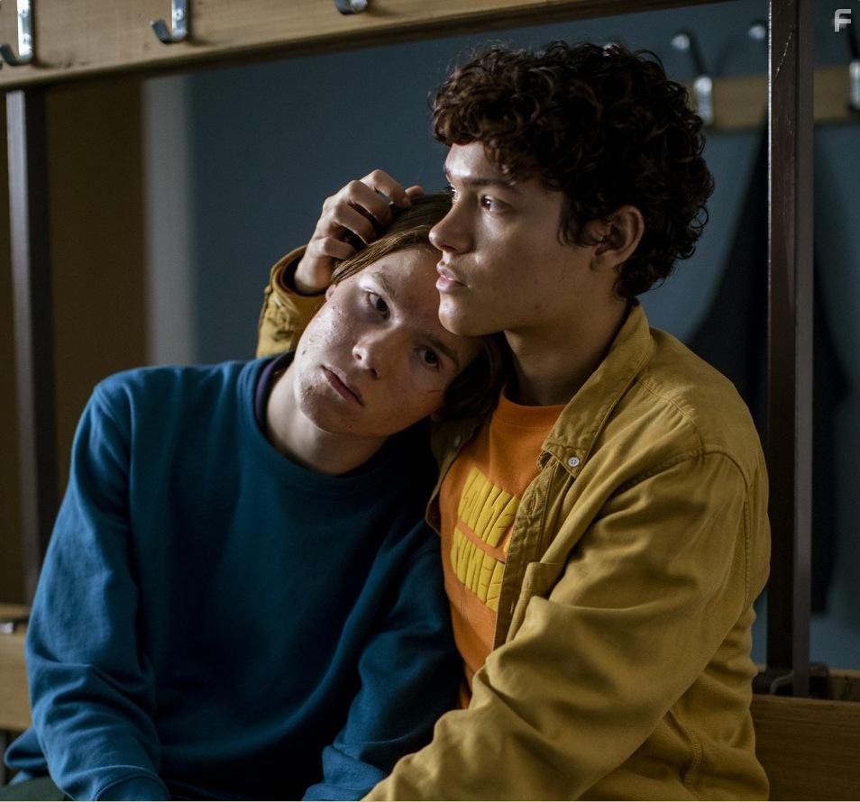 Edvin Ryding and Omar Rudberg in Young Royals (2021)