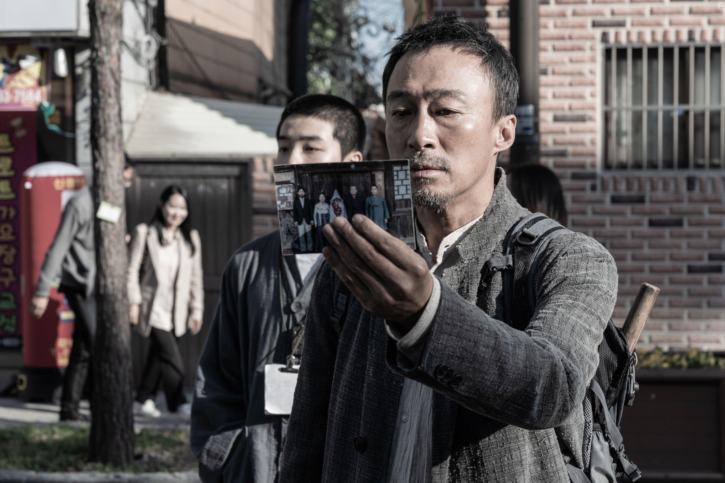 Lee Sung-min in Je8ileui bam (2021)