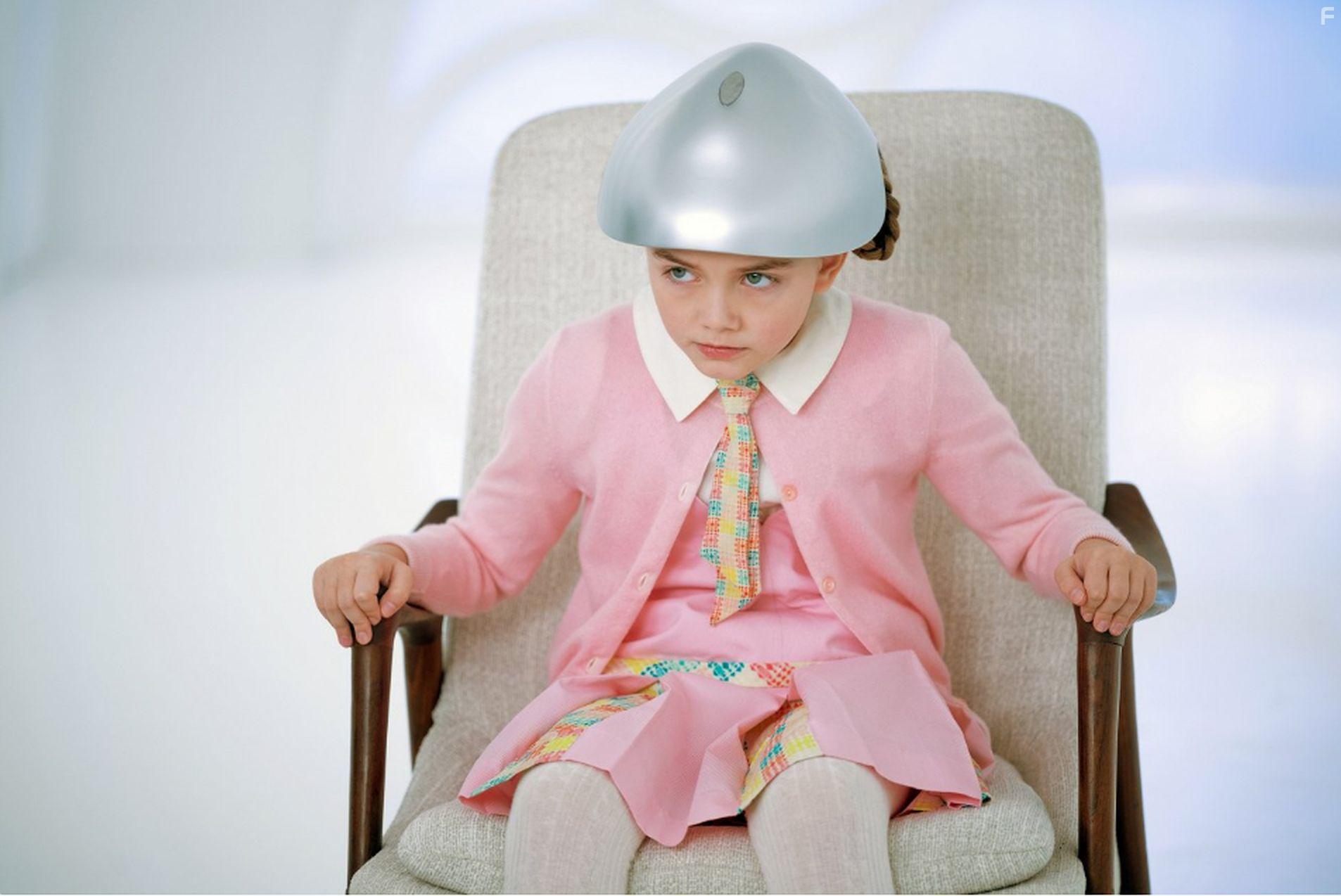 Marta Kessler in Het mysterieuze Benedict Genootschap (2021)