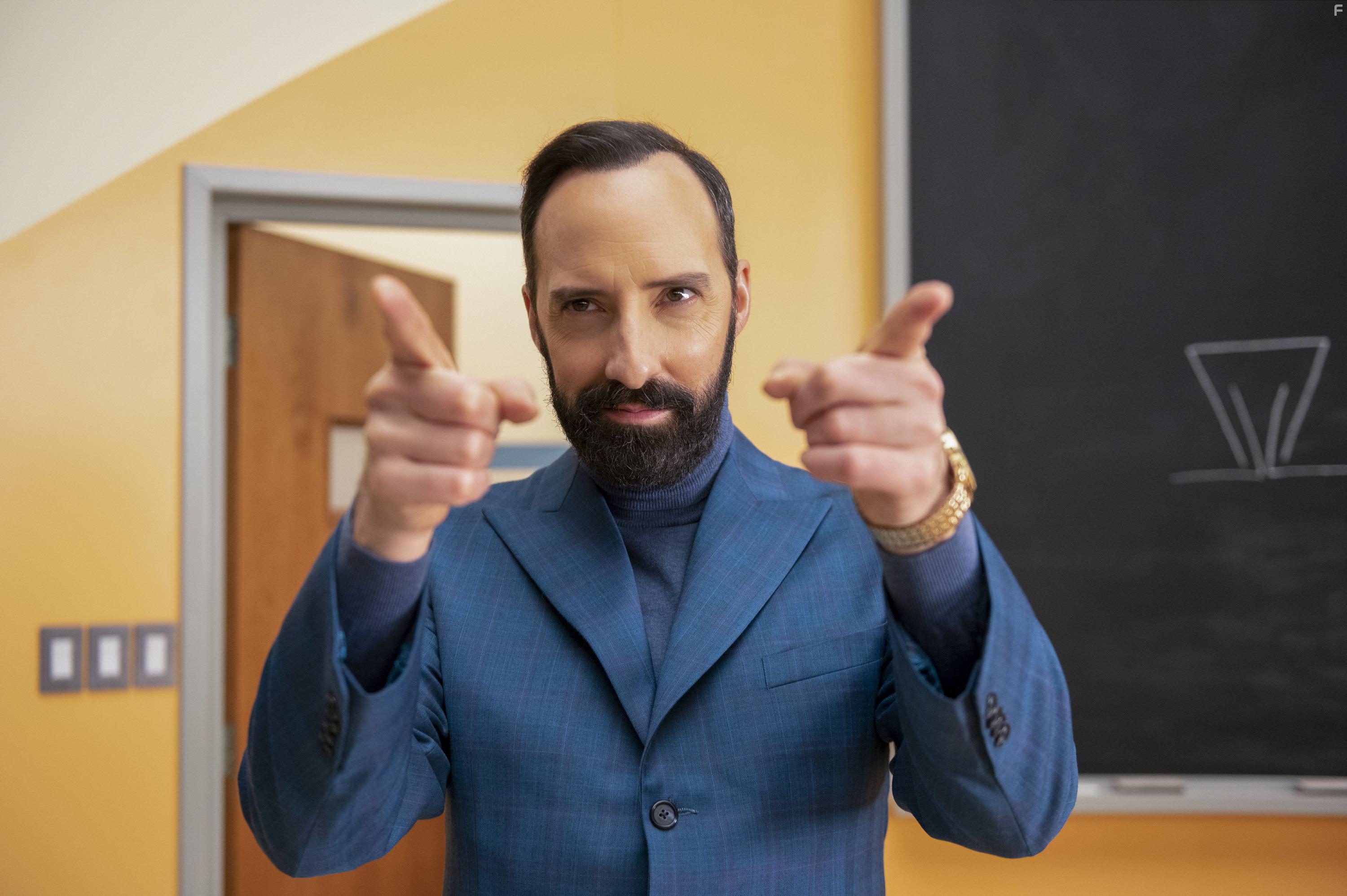 Tony Hale in Het mysterieuze Benedict Genootschap (2021)