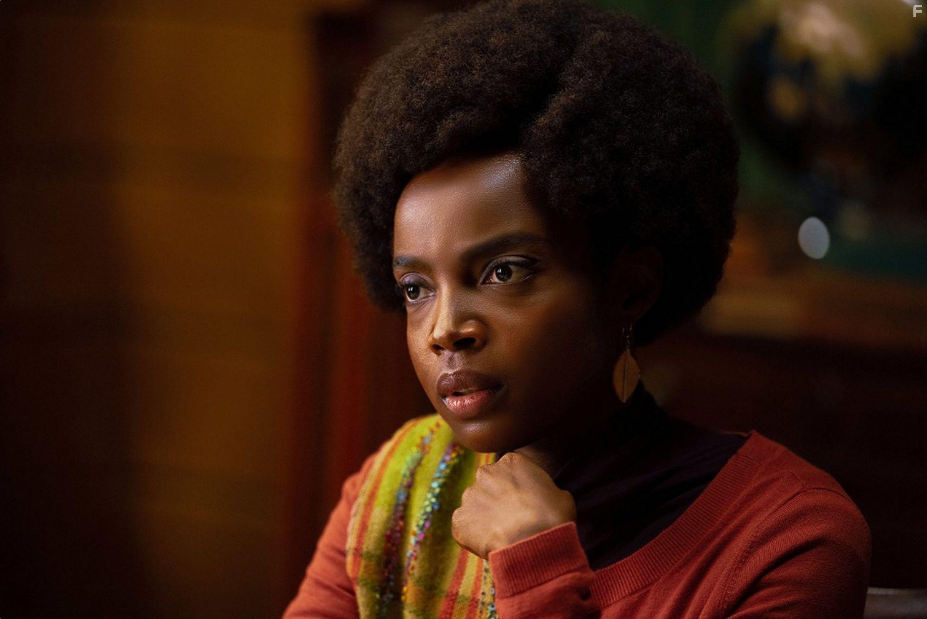 MaameYaa Boafo in Het mysterieuze Benedict Genootschap (2021)