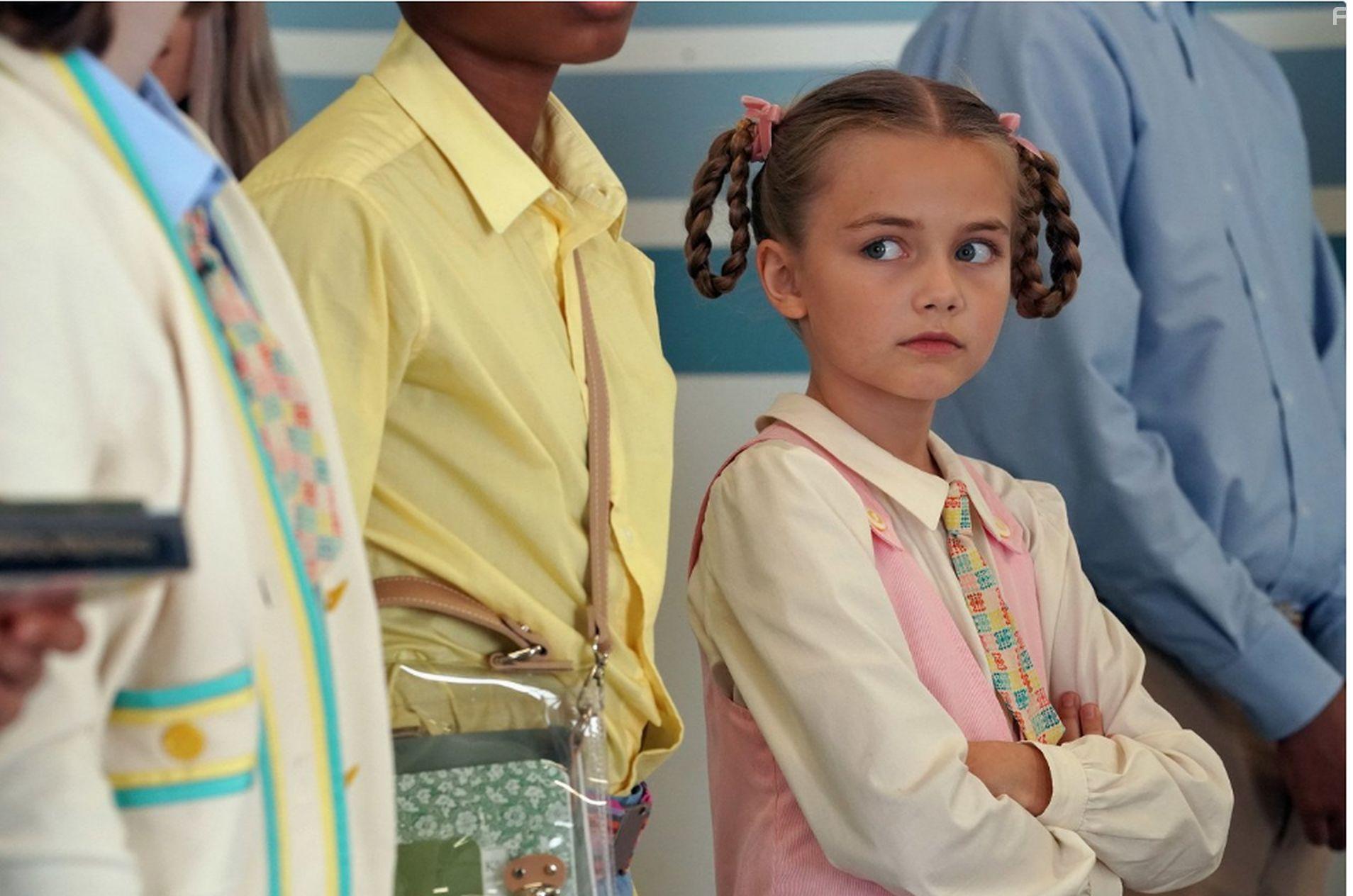 Marta Kessler in Het mysterieuze Benedict Genootschap (2021)