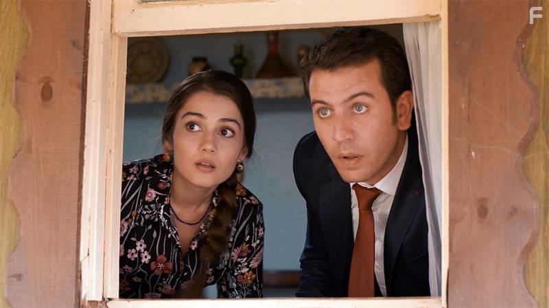 Ali Il and Sevda Erginci in Ver Elini ASk (2017)