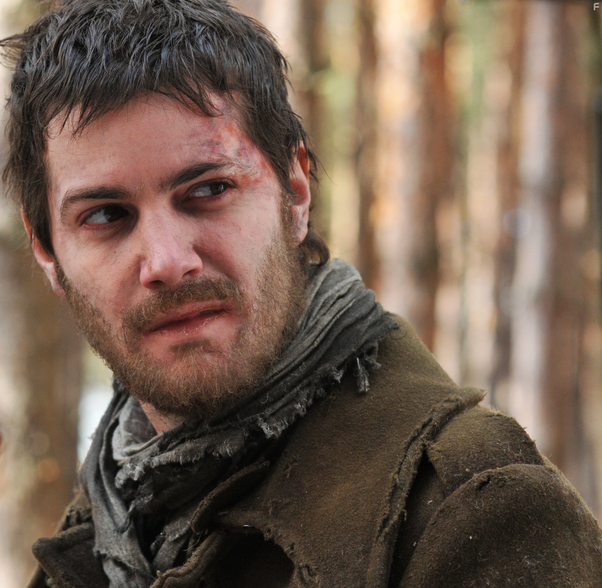 Jim Sturgess in Путь домой (2010)