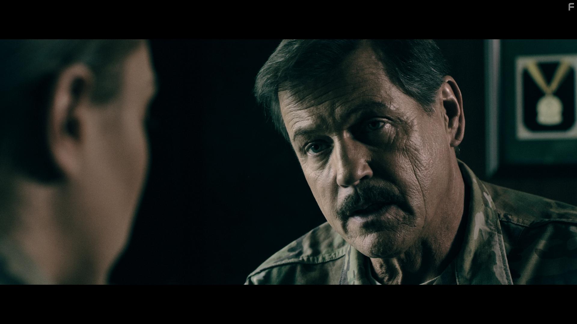 Michael Par and Jet Jandreau in Mind Games (2021)