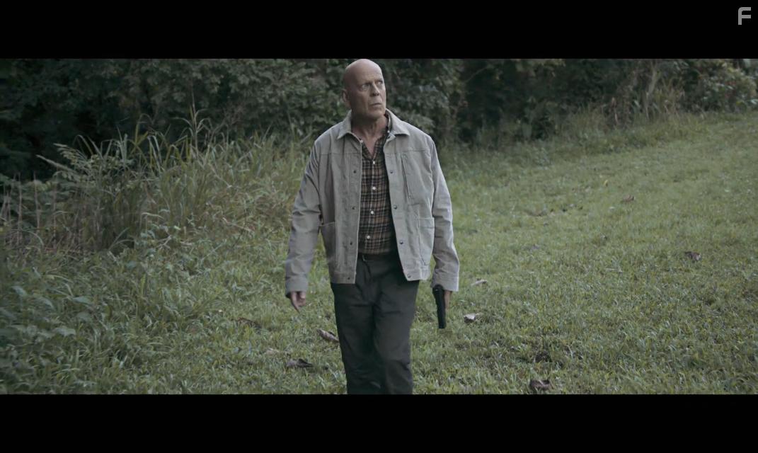 Bruce Willis in Out of Death (2021)