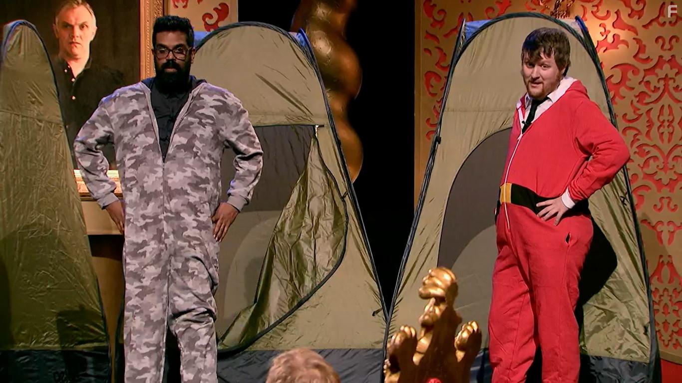 Tim Key and Romesh Ranganathan in Taskmaster (2015)