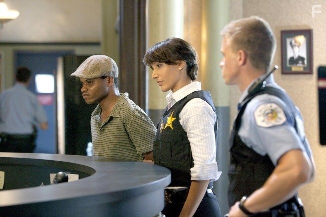 Jennifer Beals in Власть закона (2011)