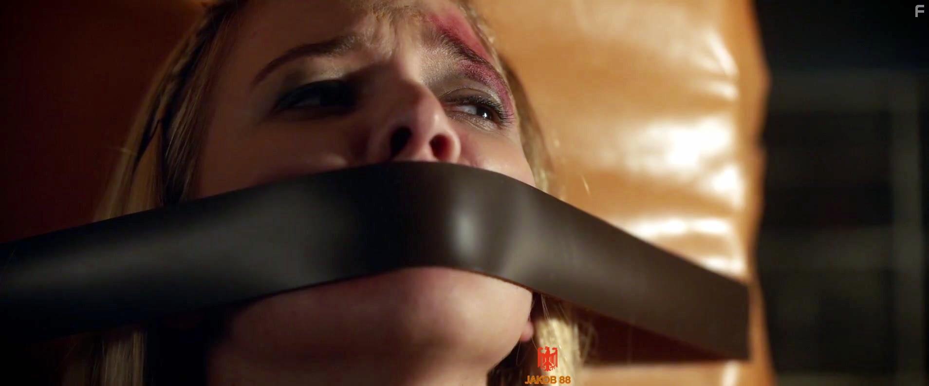 Kaitlyn Squires in A Dark Foe (2020)