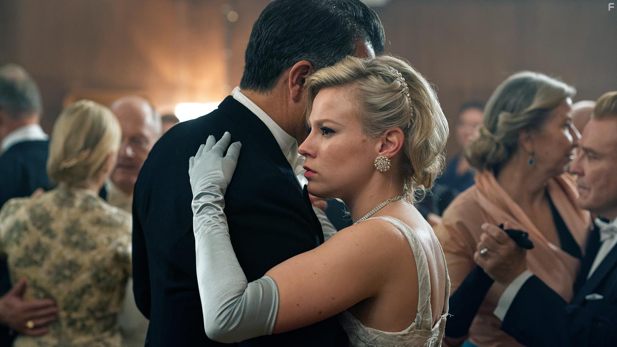 Nyrkki: Kolikon kntpuoli (2019)