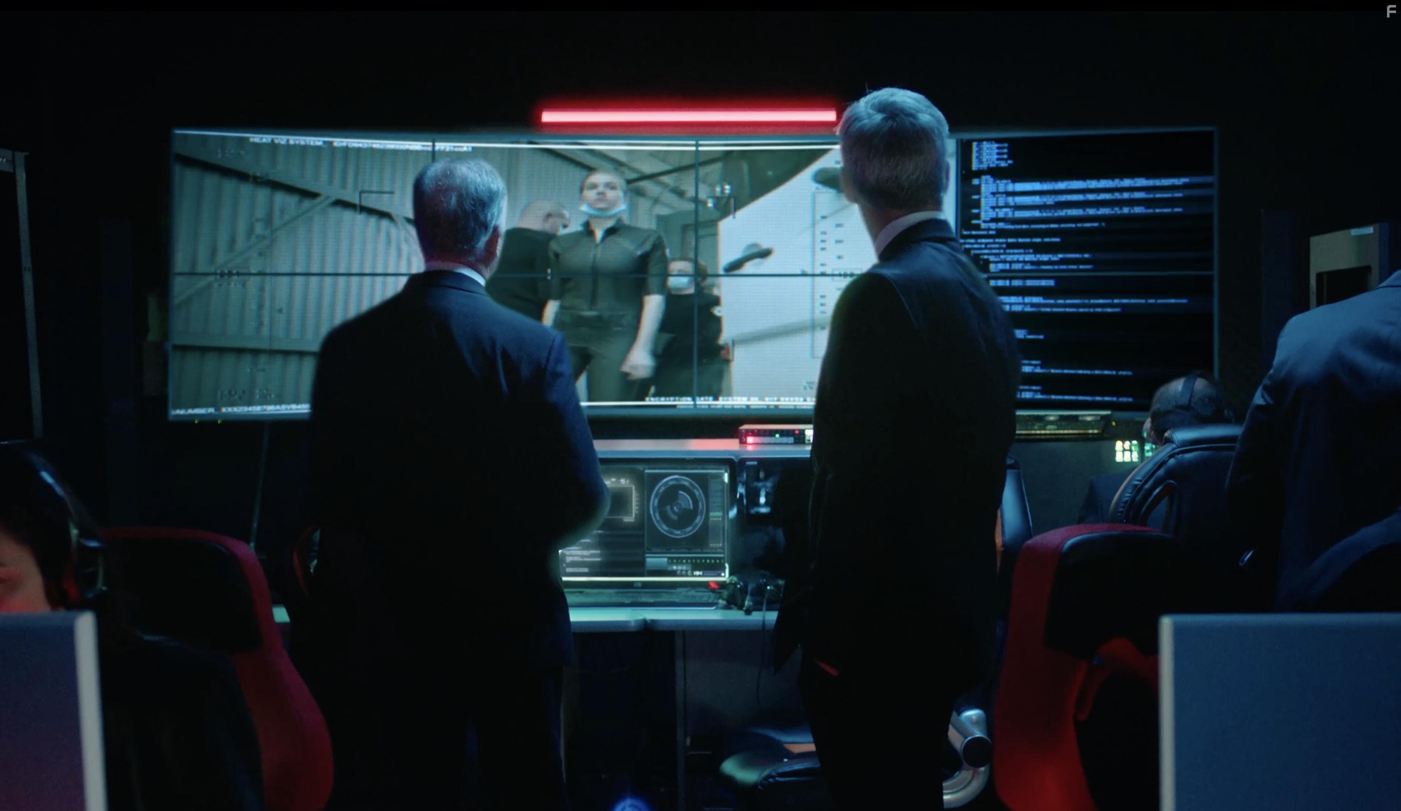 Reed Birney and Michel Gill in Nova Vita (2021)