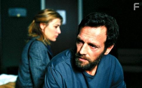 Valeria Bruni Tedeschi and St?phane Freiss in 5x2 (2004)