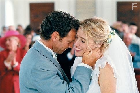 Valeria Bruni Tedeschi and St?phane Freiss in 5x2 (2004)