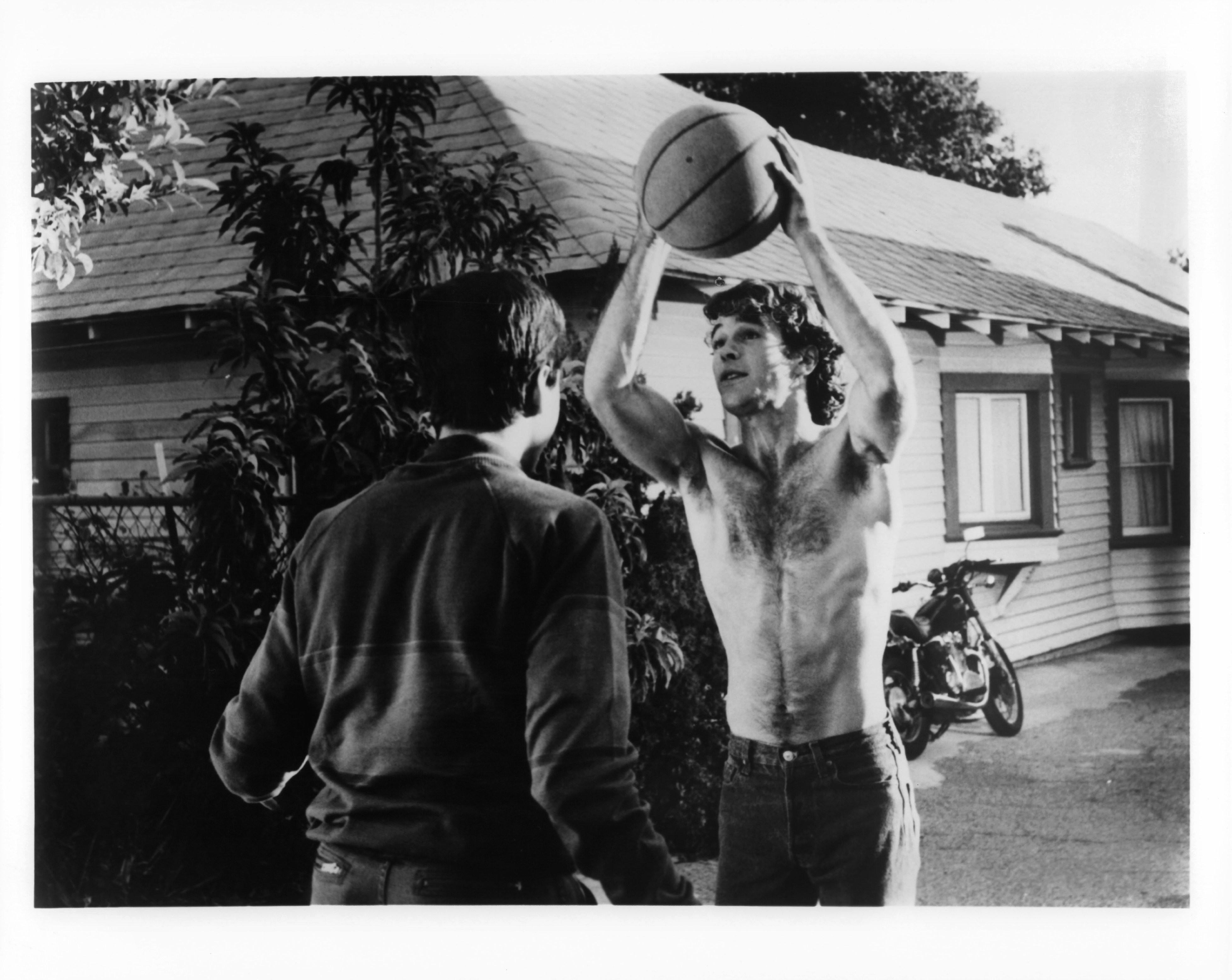 Lee Montgomery in Девочки хотят повеселиться (1985)