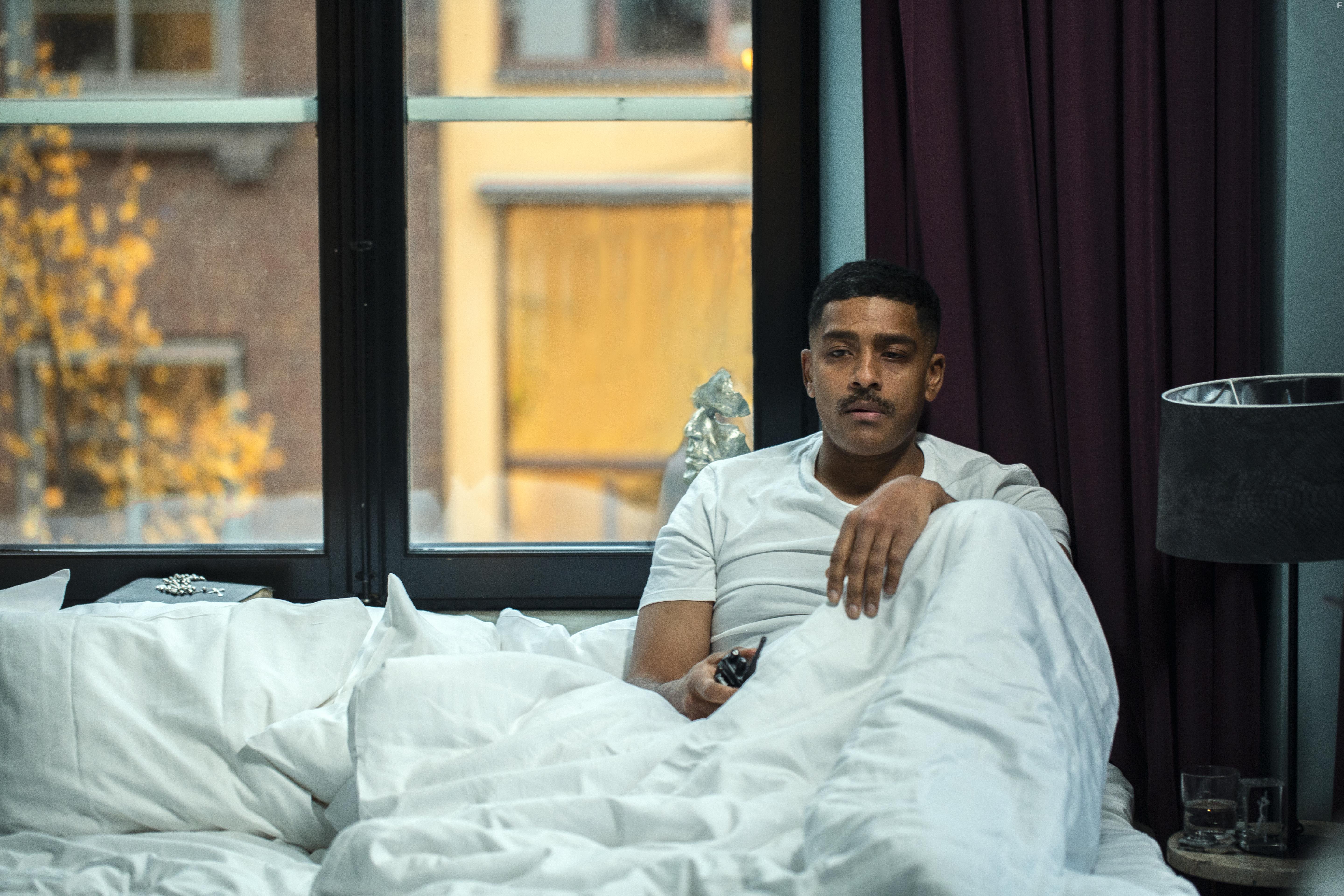 Alexander Karim in Glacir (2021)