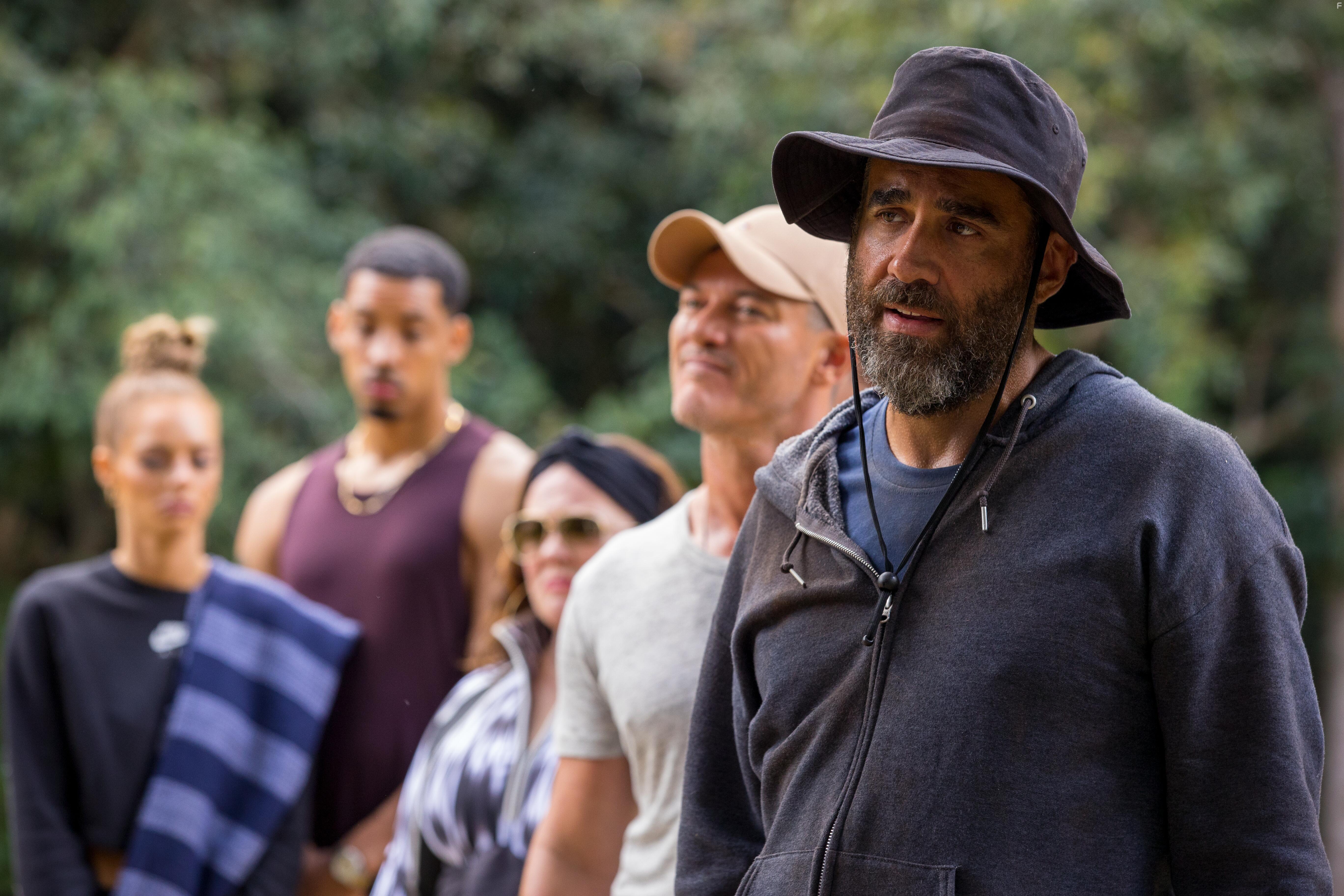 Bobby Cannavale, Melissa McCarthy, Vince Valitutti, Luke Evans, and Samara Weaving in Nine Perfect Strangers (2021)