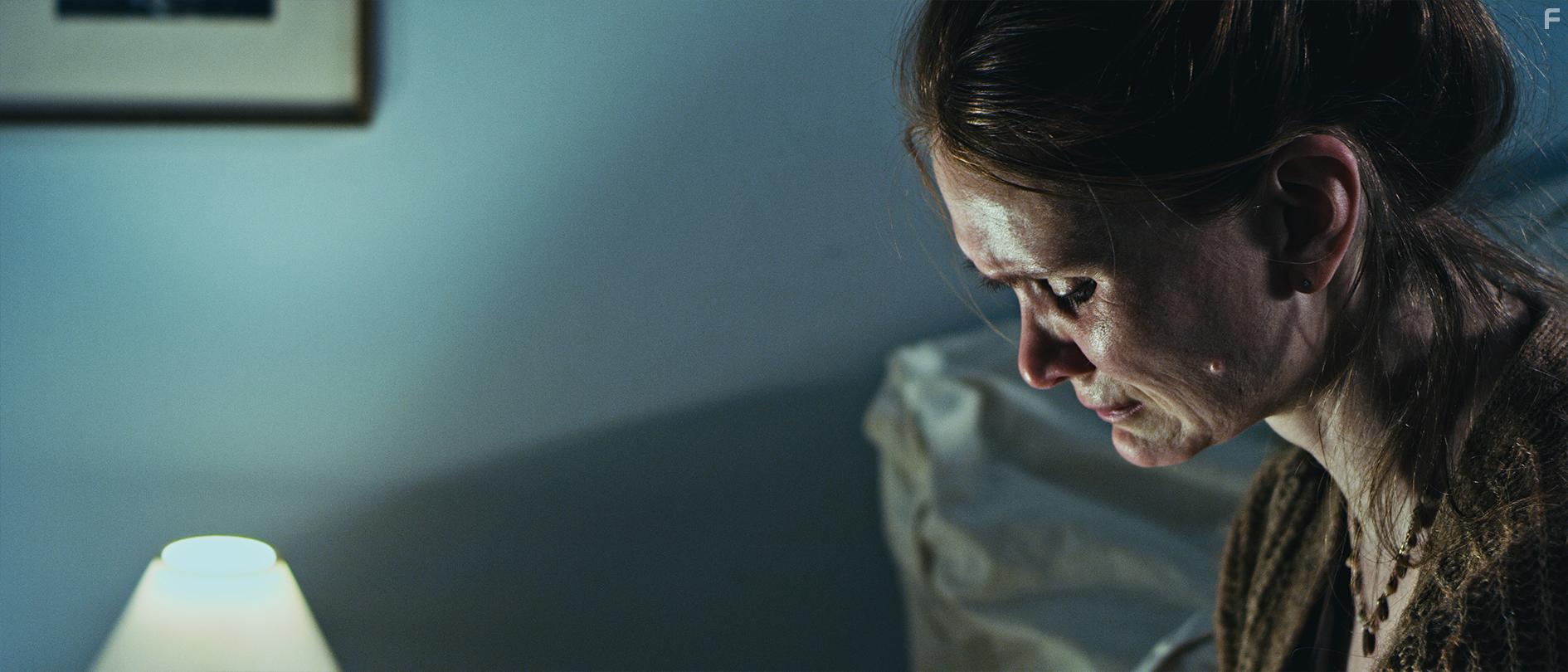 Bis die Welt einen Rand bekommt (2019)