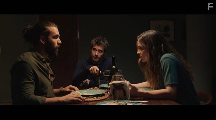 Rodrigo Guirao Daz, Giuseppe Gamba, and Paulina Dvila in Despus de Ti (2021)