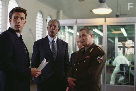 (Left to right) Ben Affleck as Jack Ryan, Morgan Freeman as DCI William Cabot and Lev Prygounov as General Saratkin in  "The Sum Of All Fears."