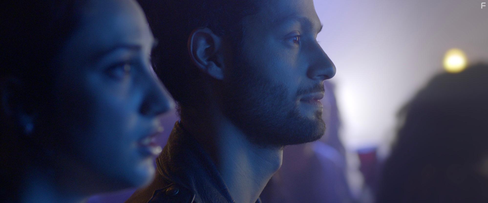 Mariano Palacios and Anahi Davila in Dos Veces T (2018)