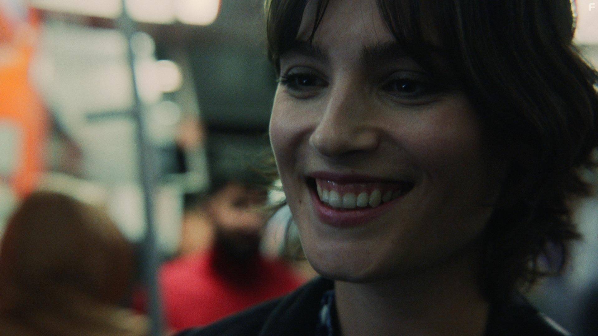 Alma Jodorowsky in Threesome (2021)