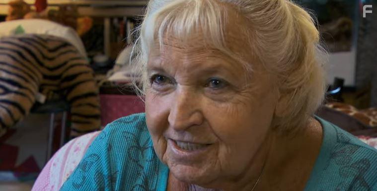 Misha and the Wolves (2021)