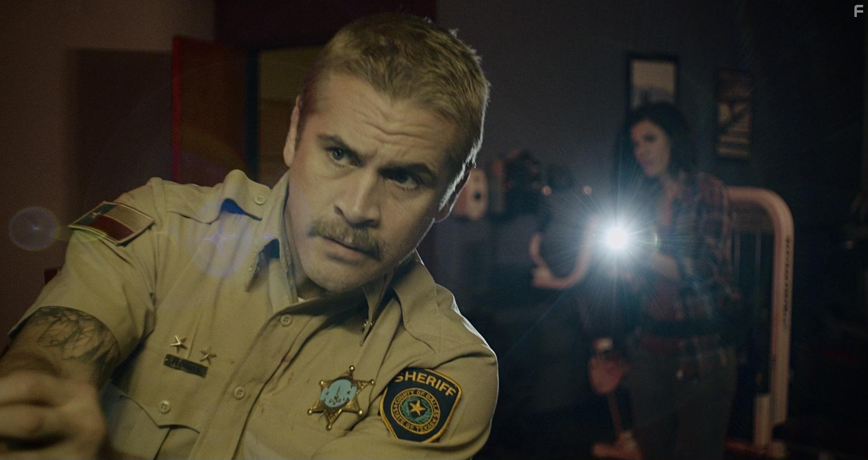 Thom Hallum in Outlaw's Buckle (2021)