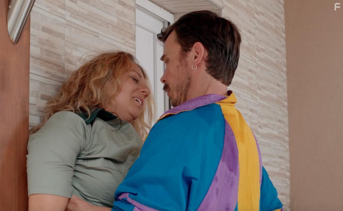 Tams Lengyel and Lia Pokorny in A mi kis falunk (2017)