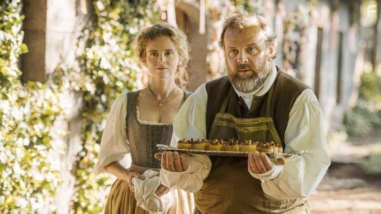 Isabelle Carr and Grgory Gadebois in Dlicieux (2021)