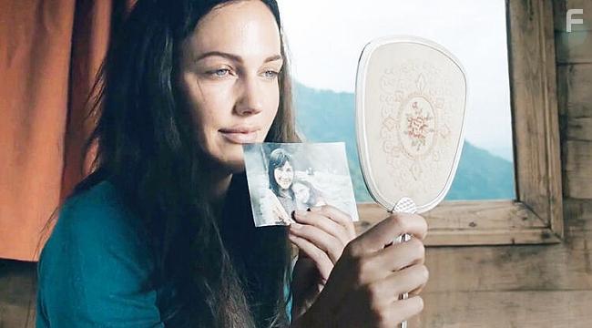 Meryem Uzerli in Kovan (2019)