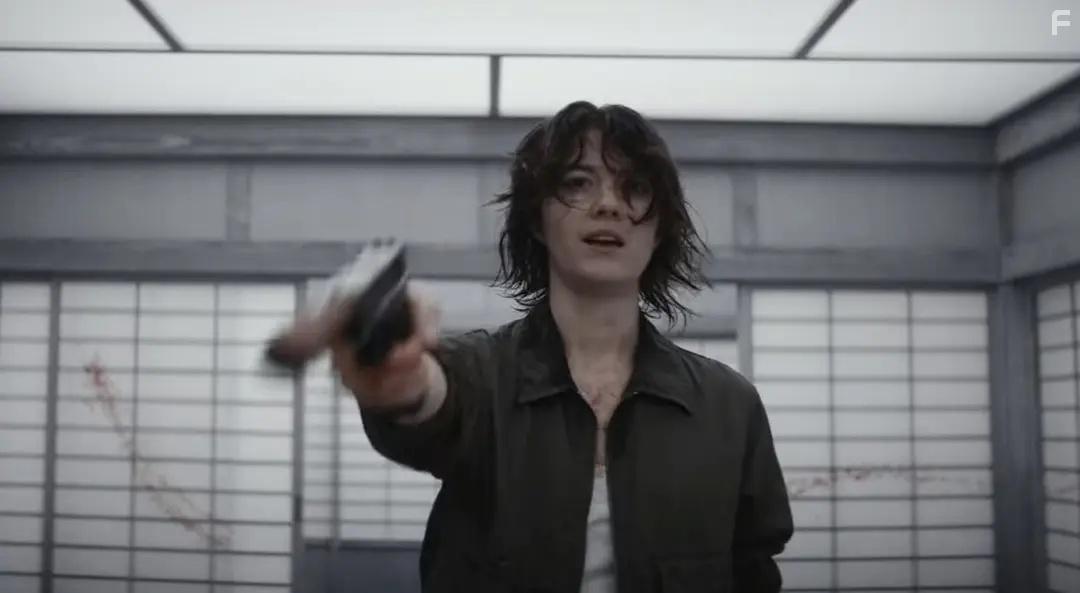 Mary Elizabeth Winstead in Kate (2021)