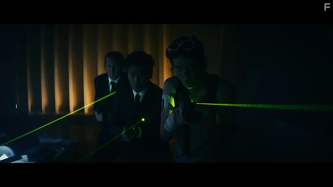 Mary Elizabeth Winstead in Kate (2021)