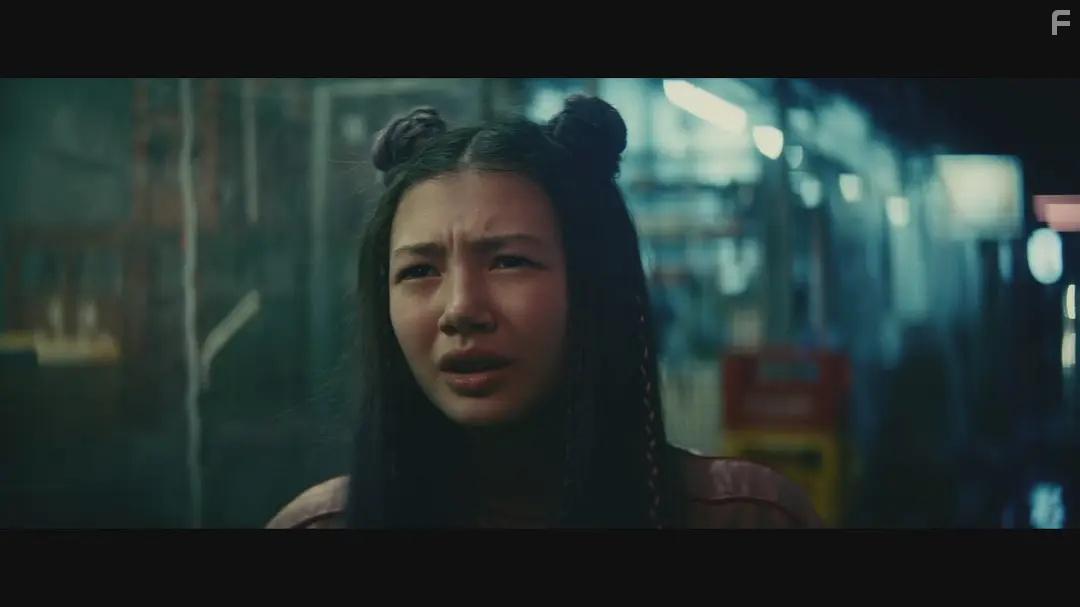 Miku Patricia Martineau in Kate (2021)