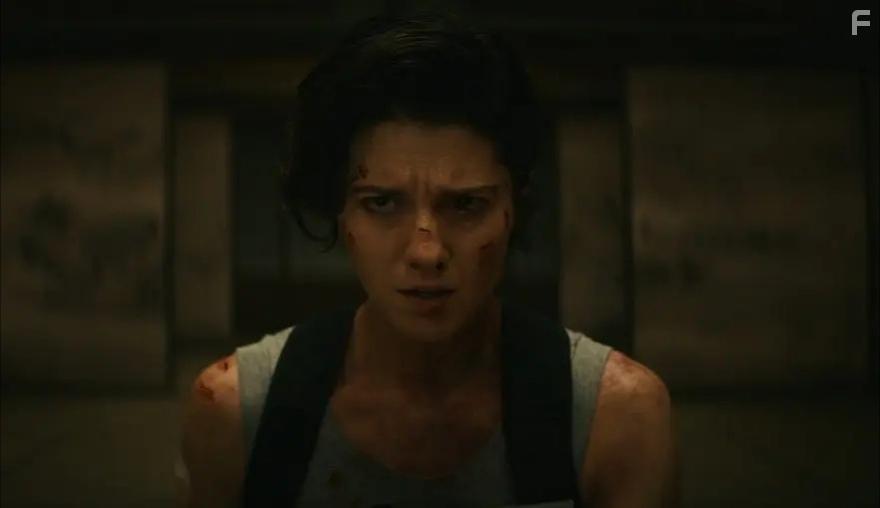 Mary Elizabeth Winstead in Kate (2021)