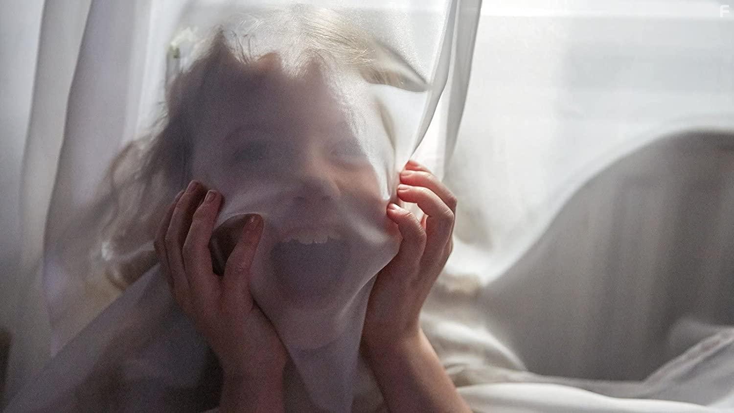 Sienna Sayer in Martyrs Lane (2021)