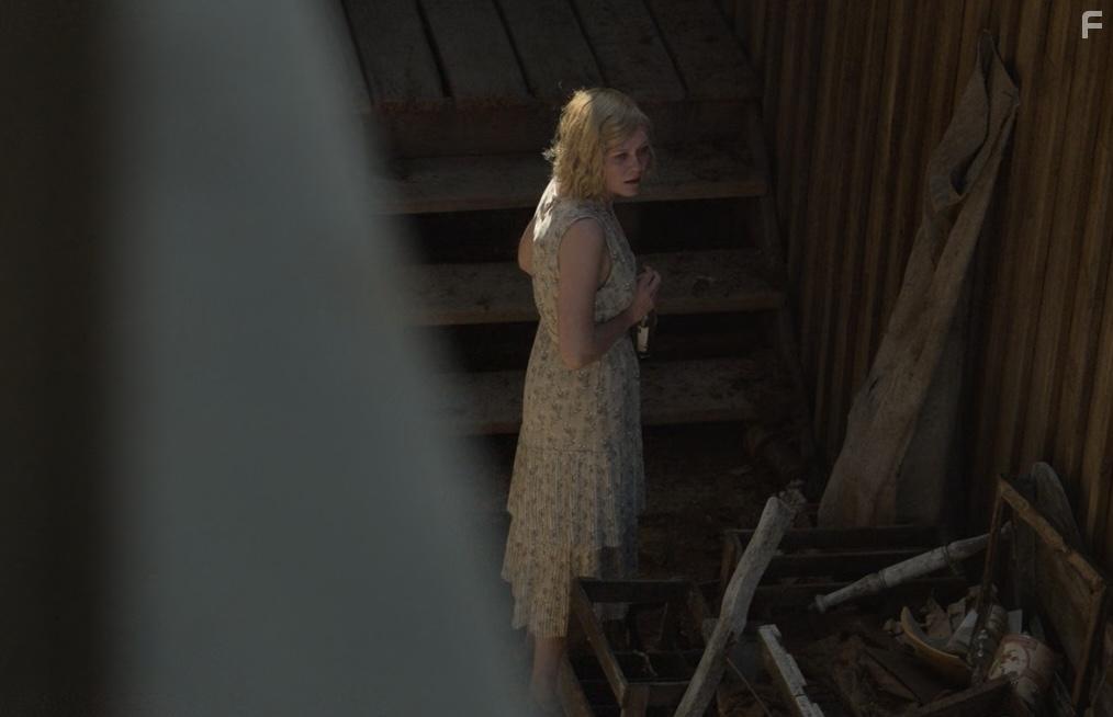 Kirsten Dunst in The Power of the Dog (2021)