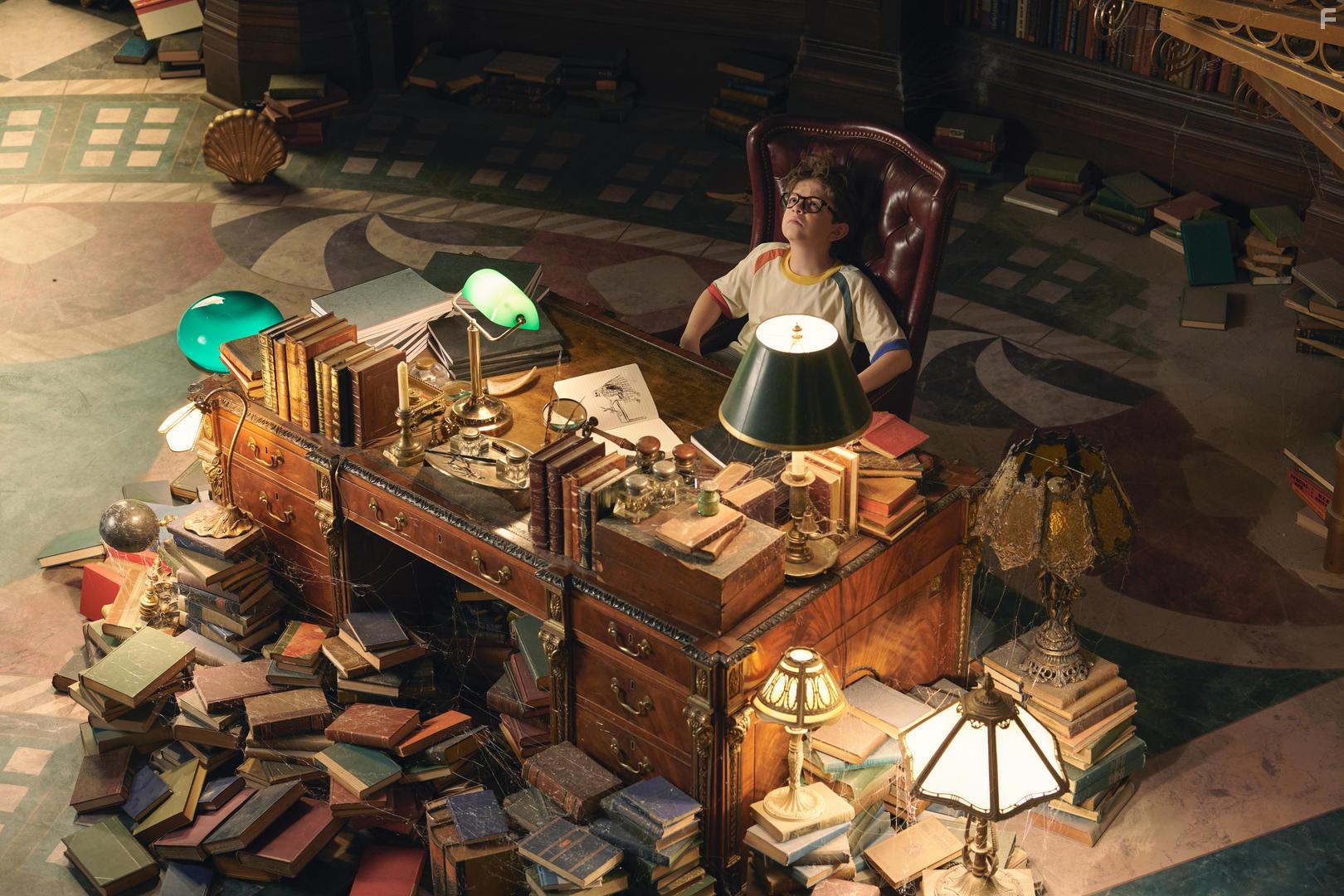 Winslow Fegley in Boeken van de nacht (2021)