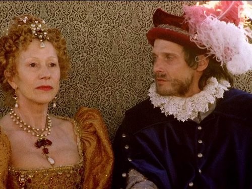 Helen Mirren in Елизавета I (2005)