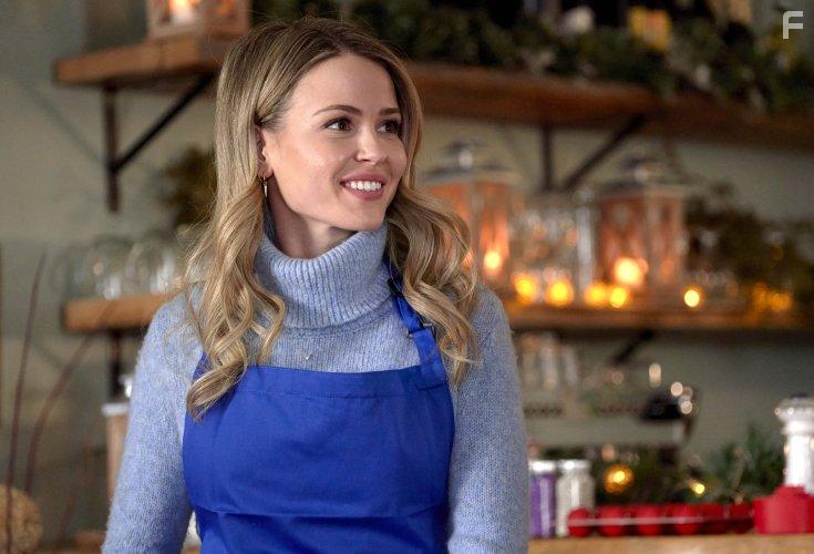 Jocelyn Hudon in Baby, It's Cold Inside (2021)