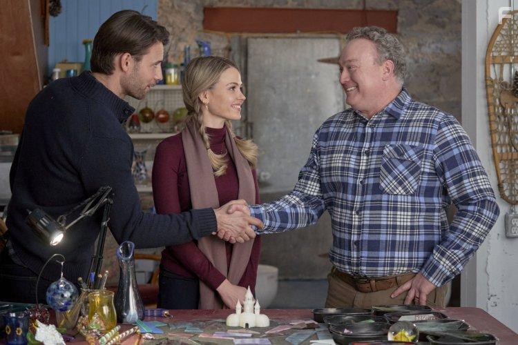 Paul Constable, Steve Lund, and Jocelyn Hudon in Baby, It's Cold Inside (2021)