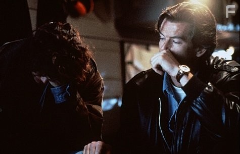 Pierce Brosnan and Shanna Reed in Don't Talk to Strangers (1994)