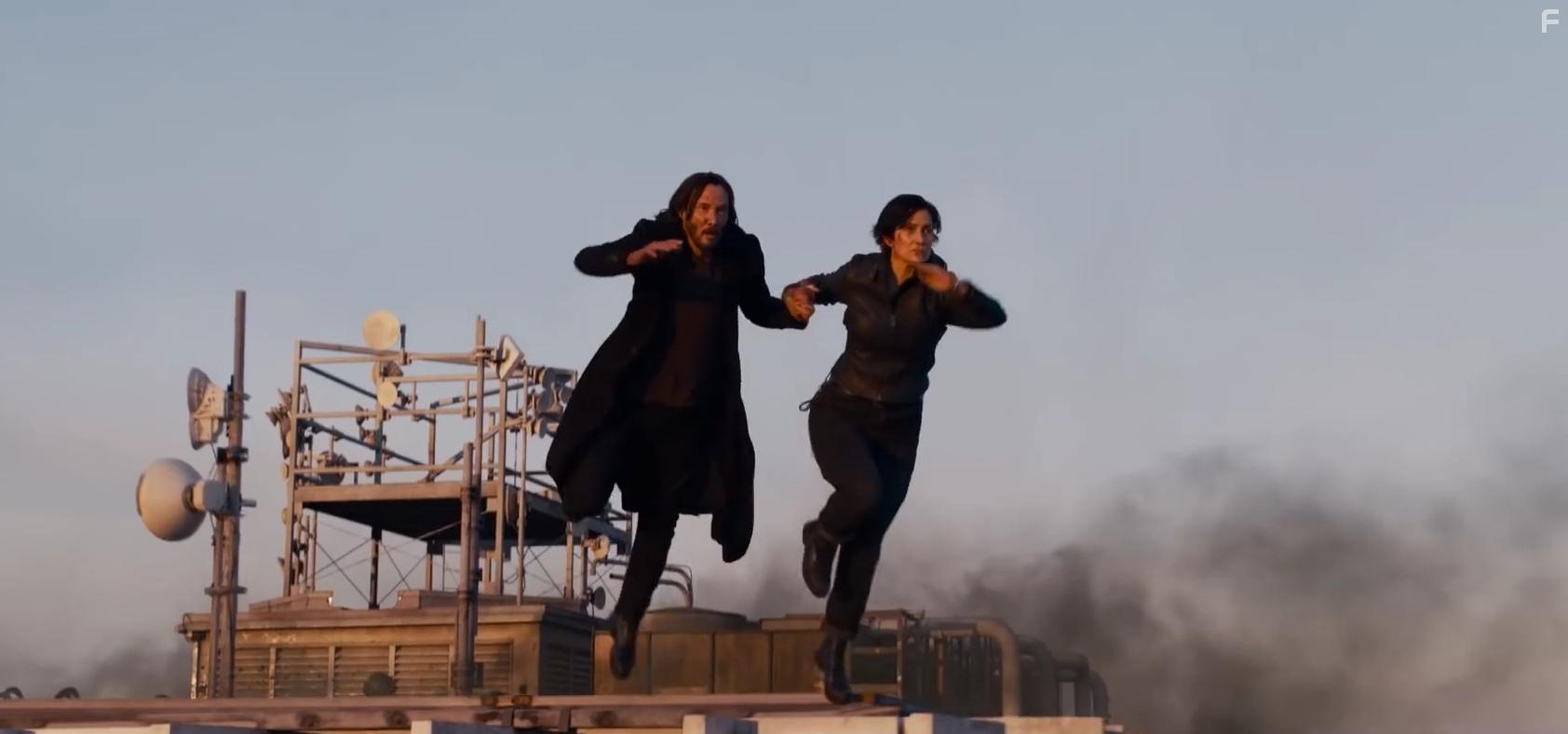 Keanu Reeves and Carrie-Anne Moss in The Matrix Resurrections (2021)