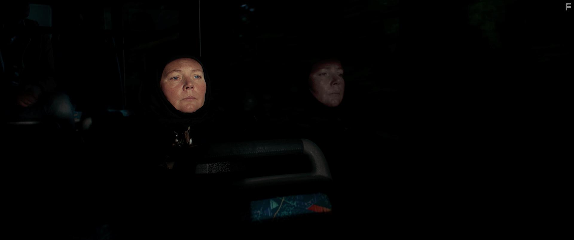 Joanna Scanlan in After Love (2020)