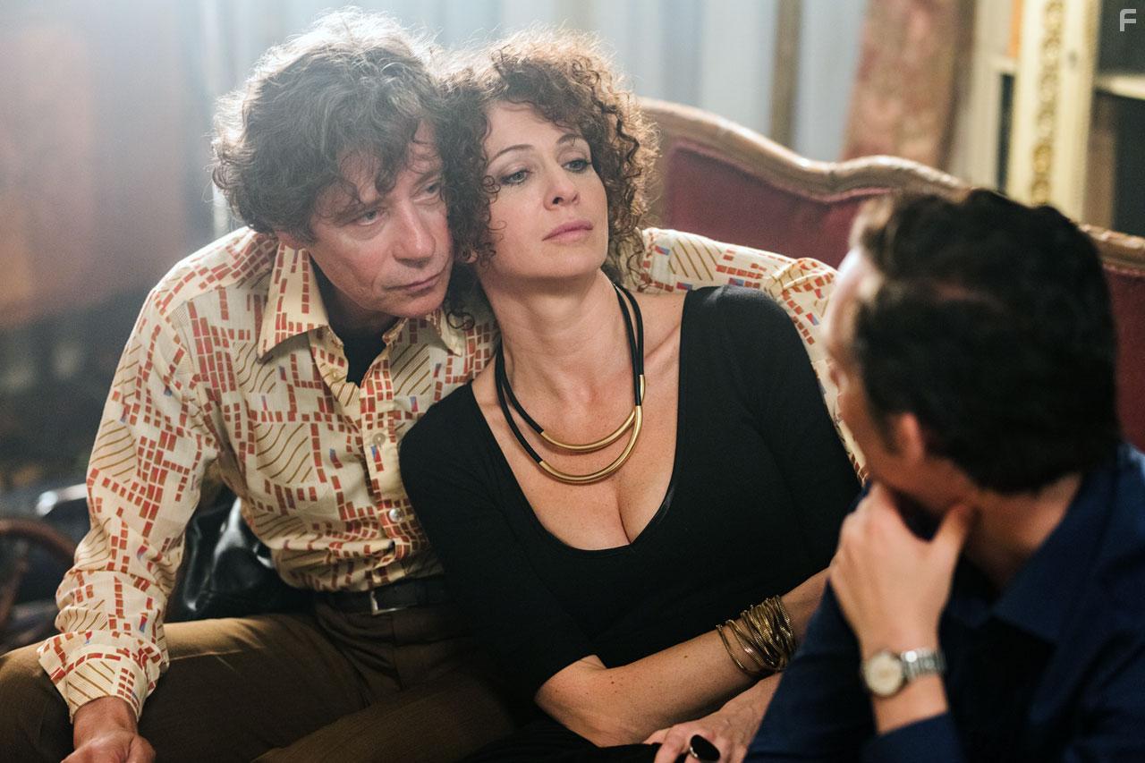 Pavel Krz and Kseniya Rappoport in Prazsk orgie (2019)