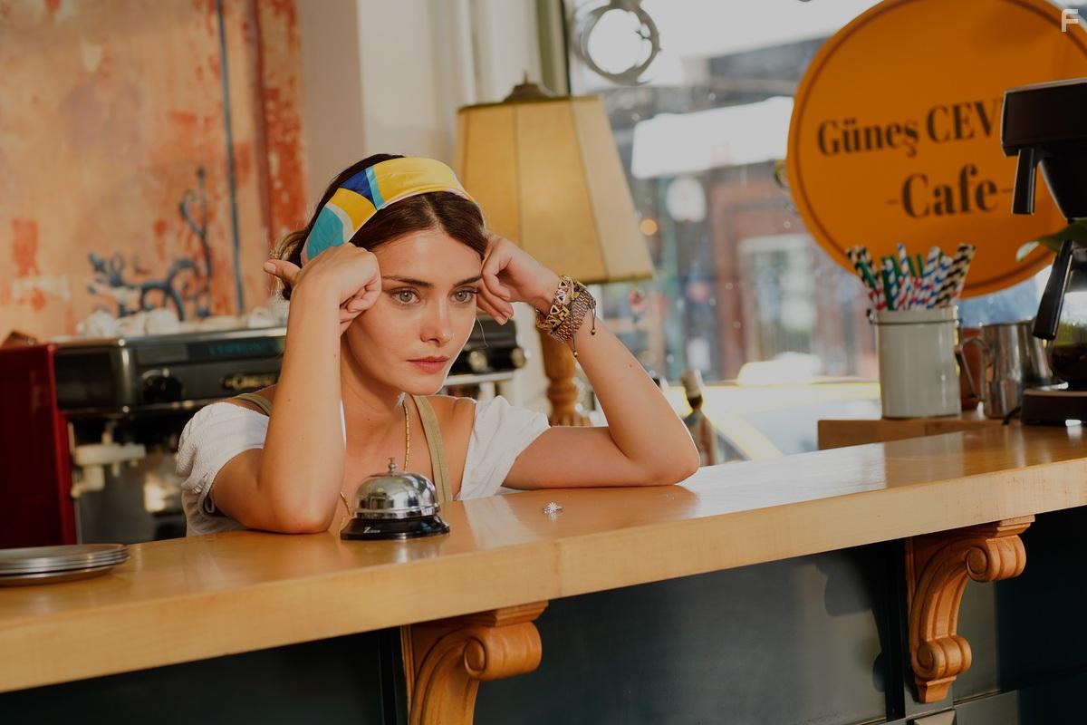 Tlin Ece in Evlilik Hakkinda Her Sey (2021)