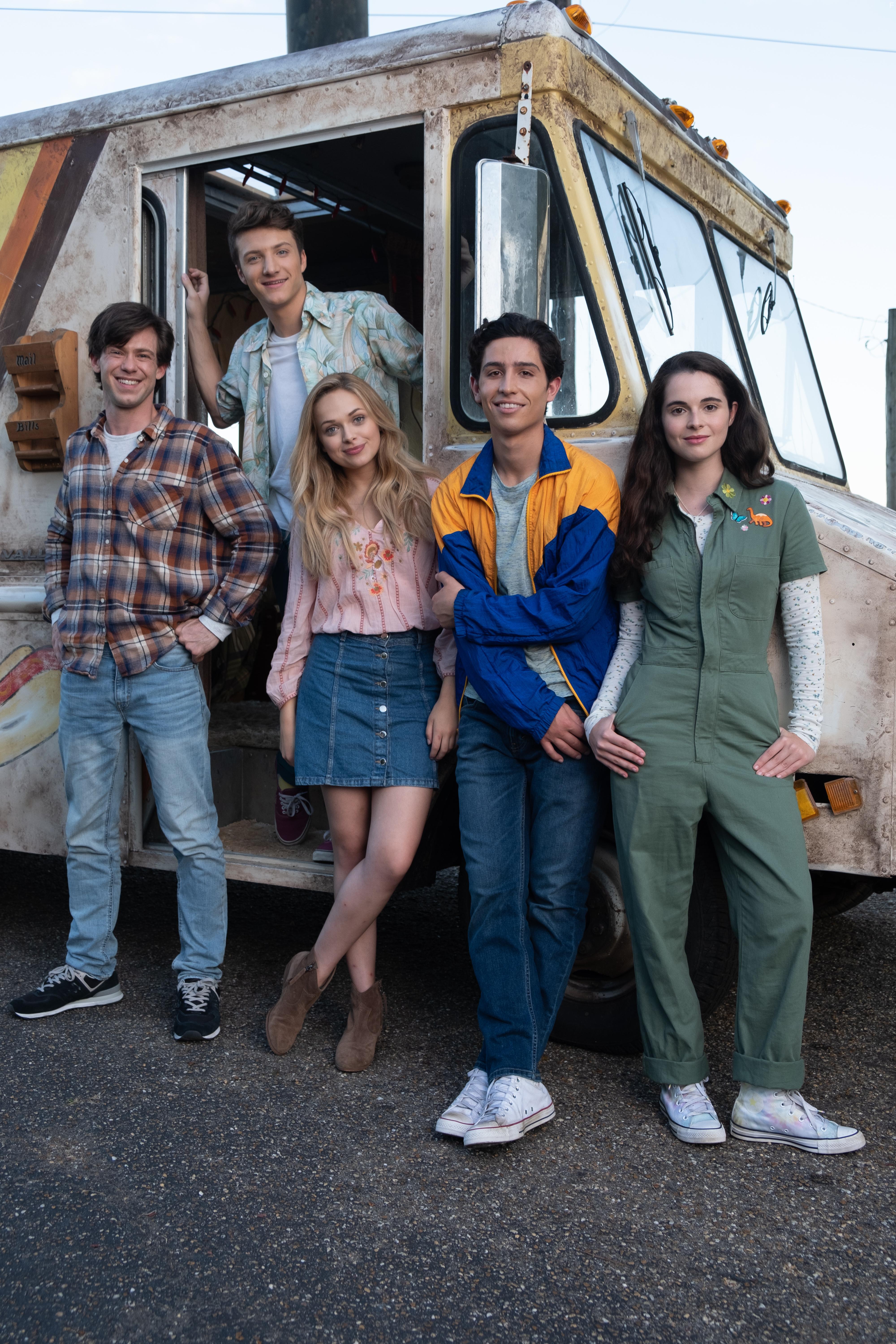 Bug Hall, Lorenzo James Henrie, Vanessa Marano, Jake Short, and Alyssa Jirrels in This Is the Year (2020)