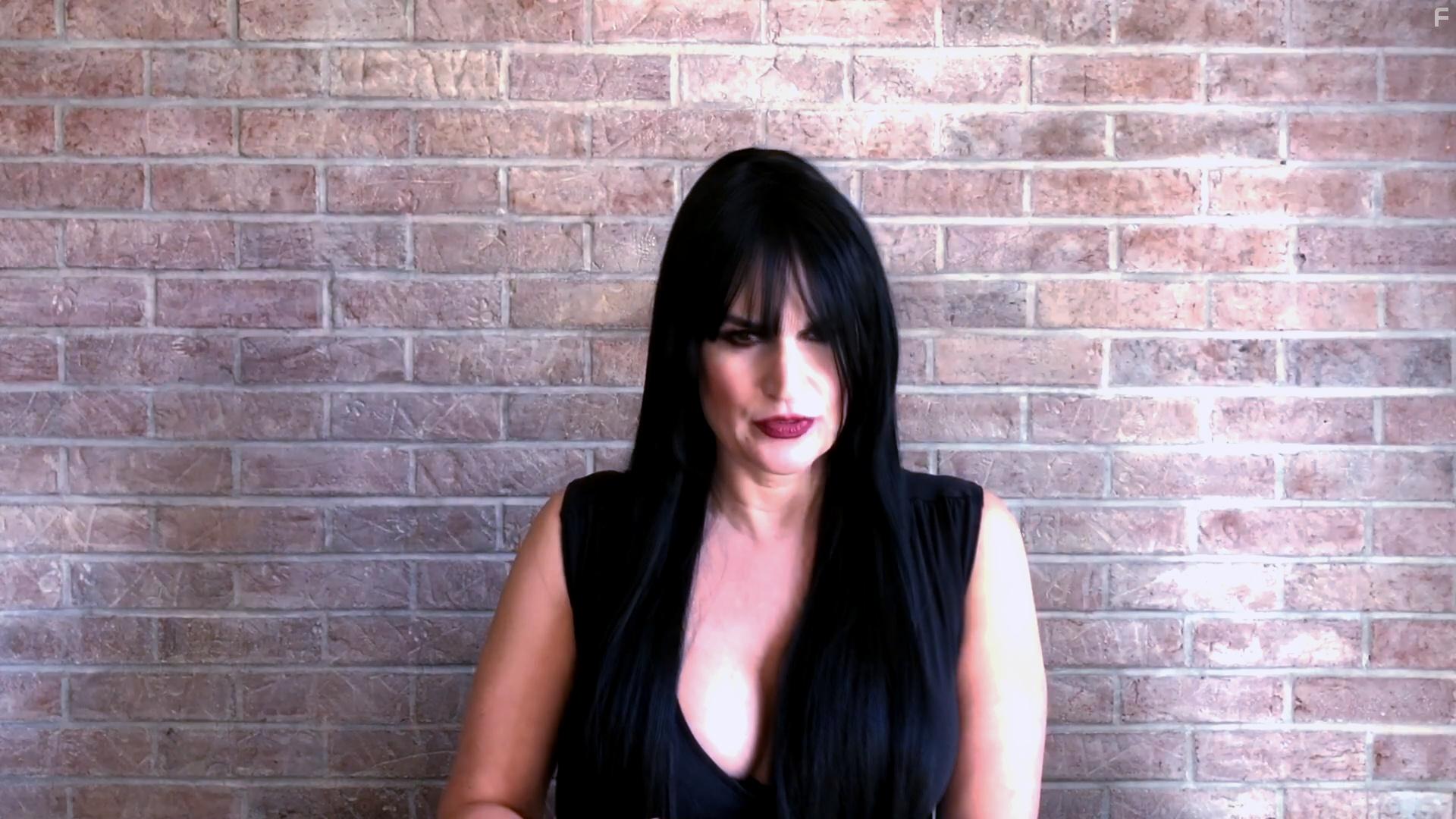 Rebecca Rinehart in Faces of the Dead (2020)