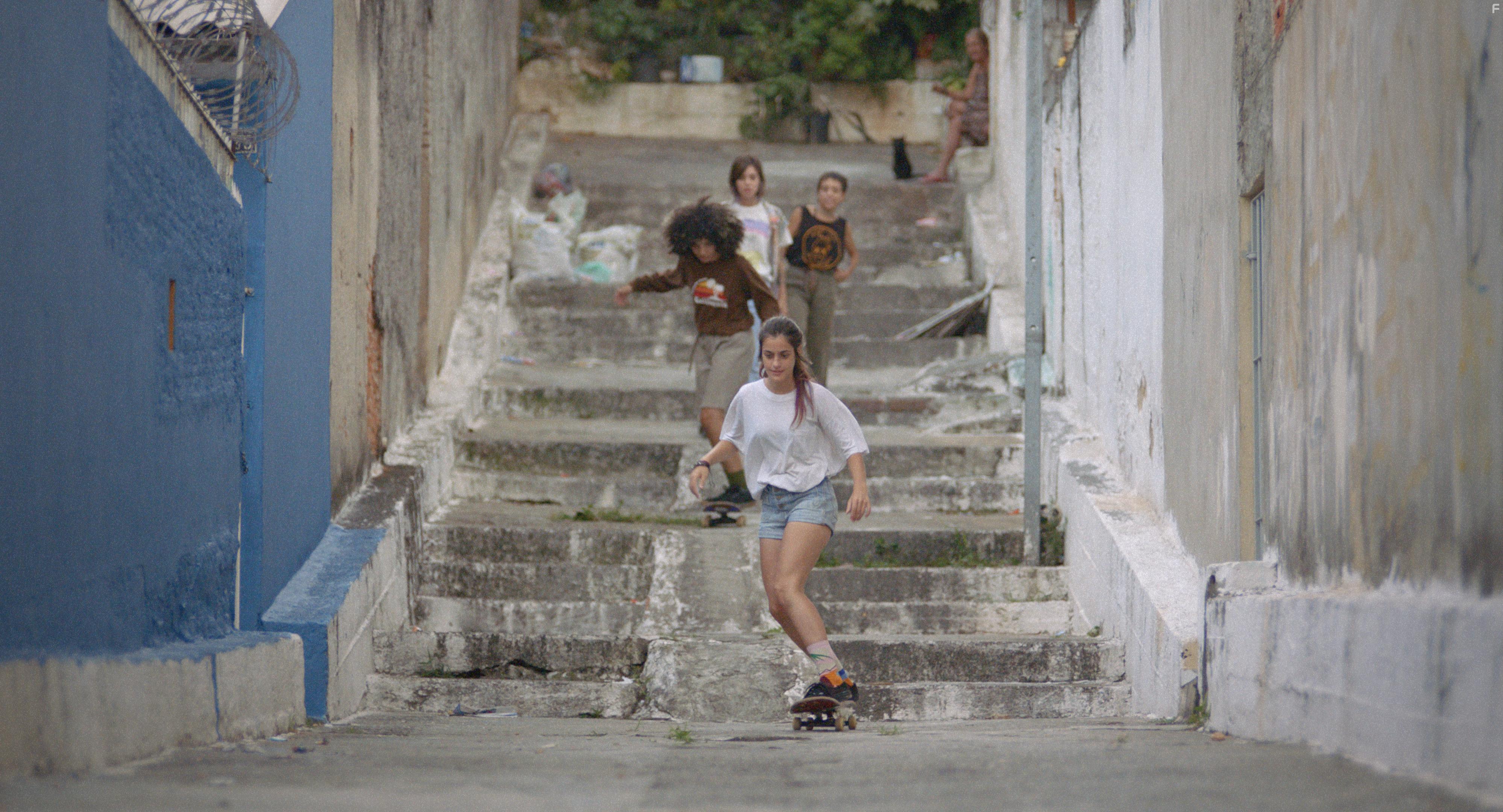 Grace Orsato and Nick Batista in Meu Nome  Bagd (2020)