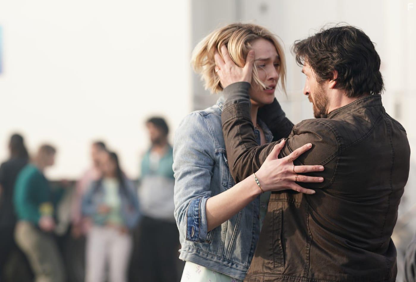 Eoin Macken and Zyra Gorecki in La Brea (2021)